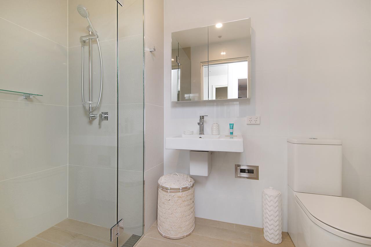 Arena Luxury Beachfront Apartment Newcastle Dış mekan fotoğraf
